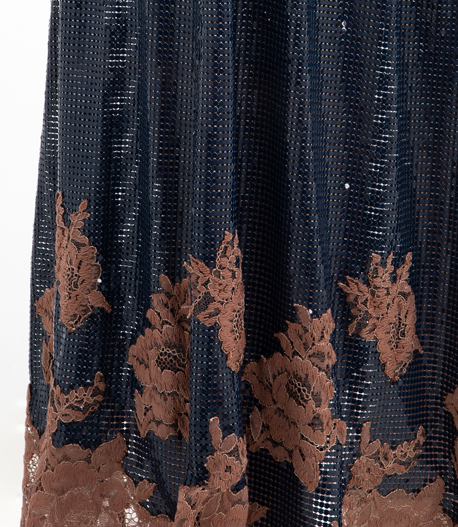 LACE FINISH MESH SKIRT