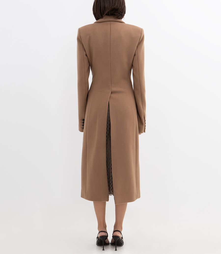 FITTED COAT