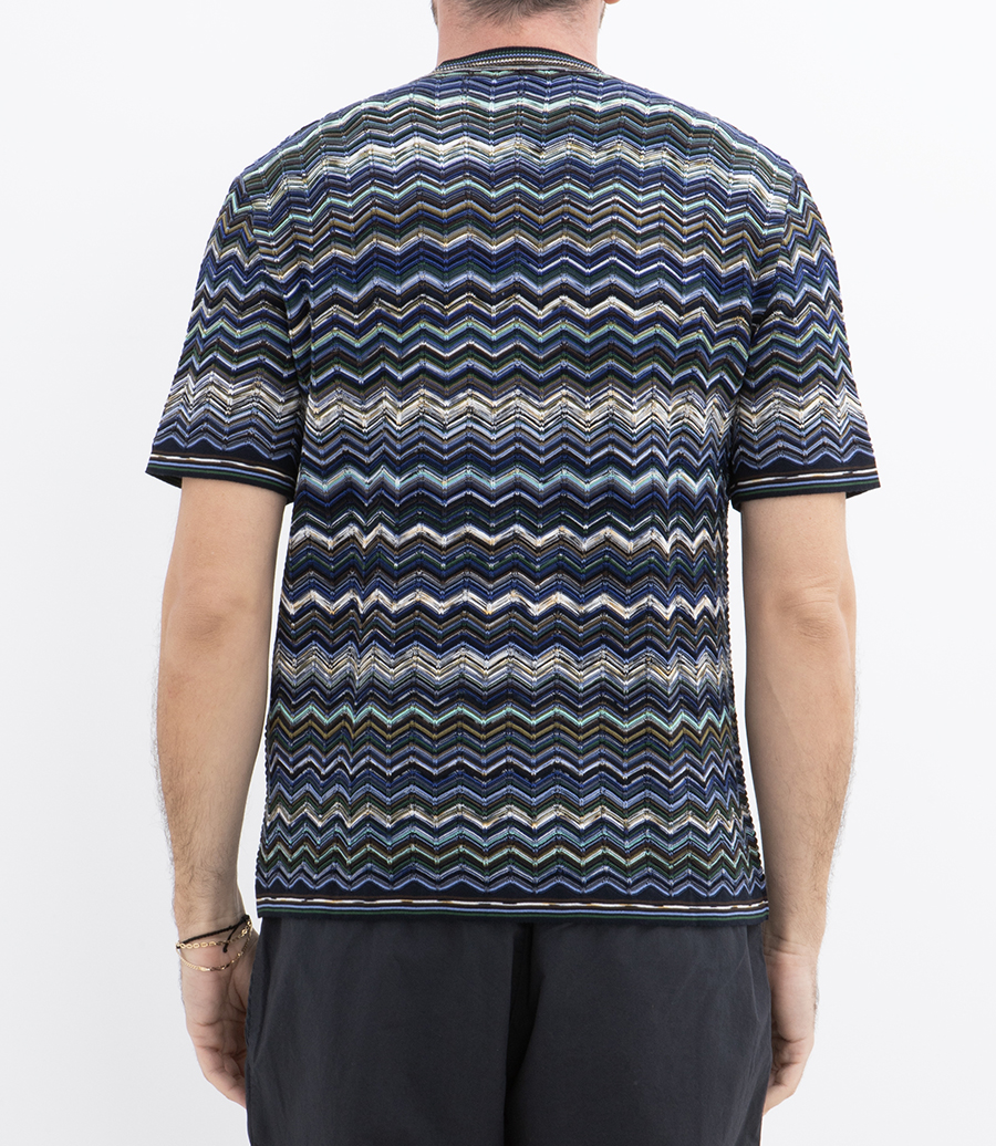 CHEVRON PATTERN SS T-SHIRT
