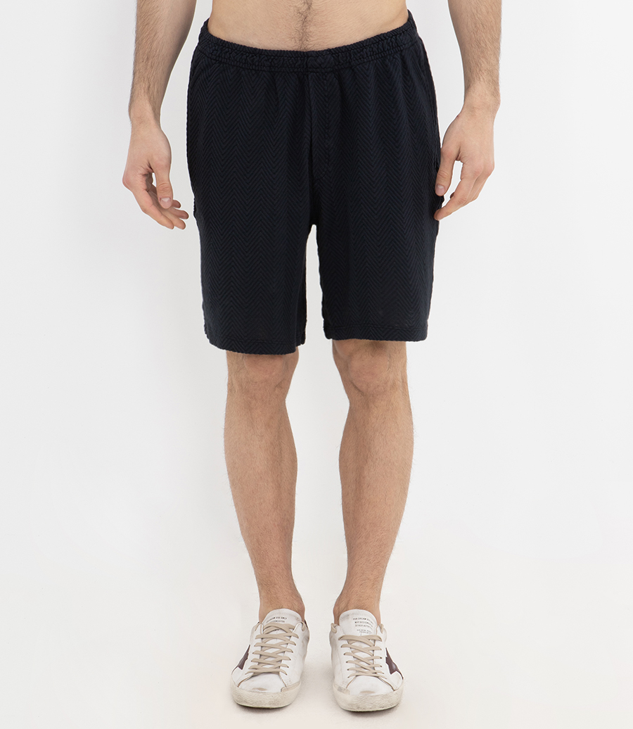 ZIGZAG MOTIF SHORTS
