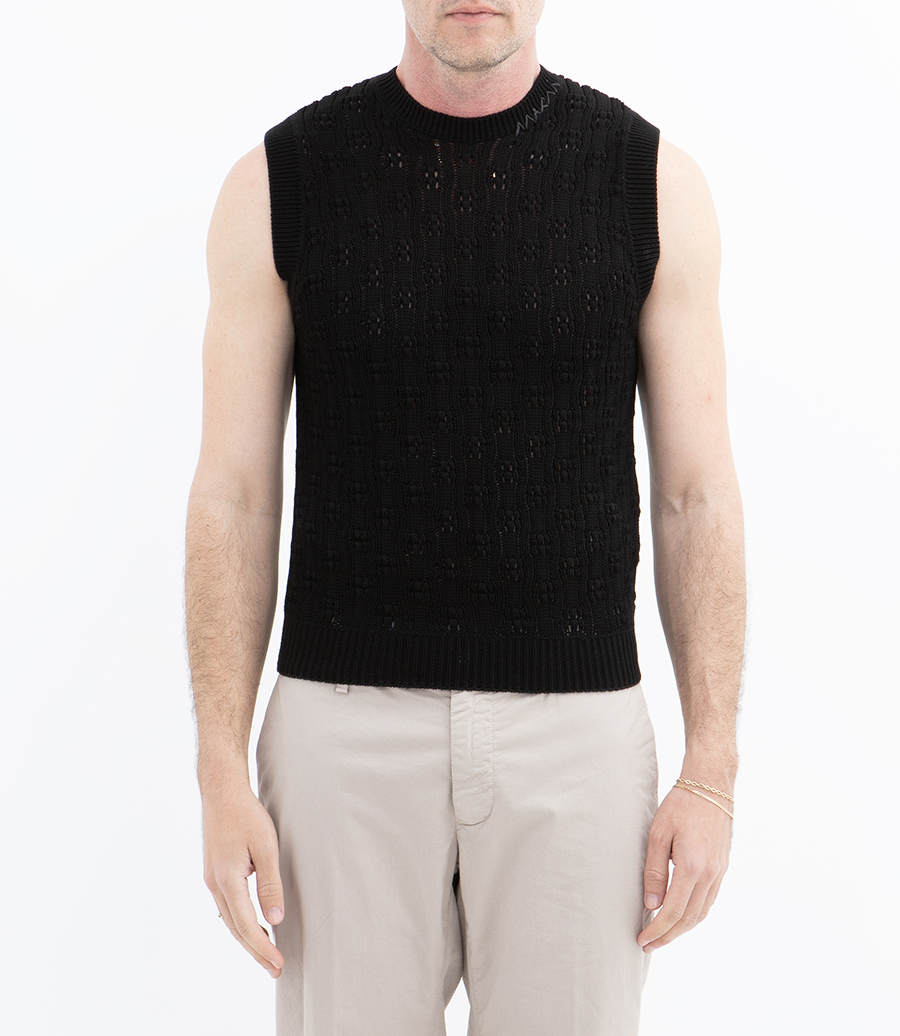 EMBROIDERED ROUNDNECK SWEATER