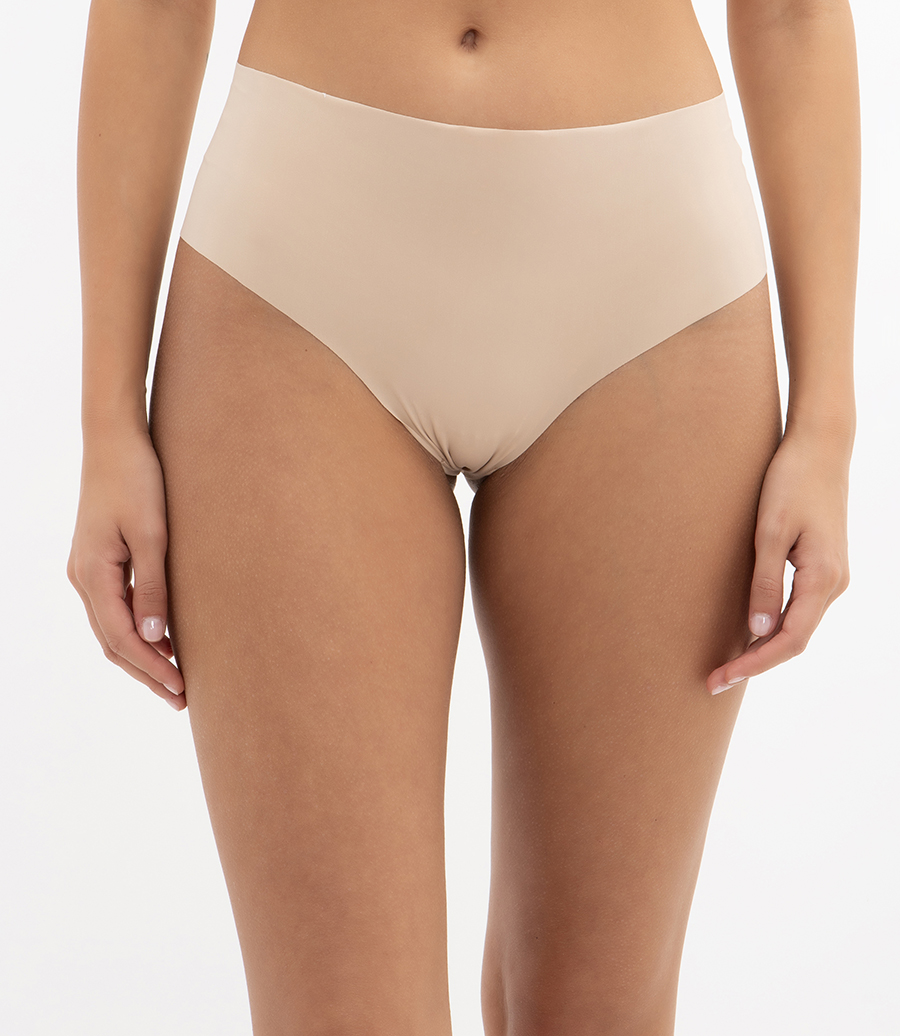 SEAMLESS SHORTS