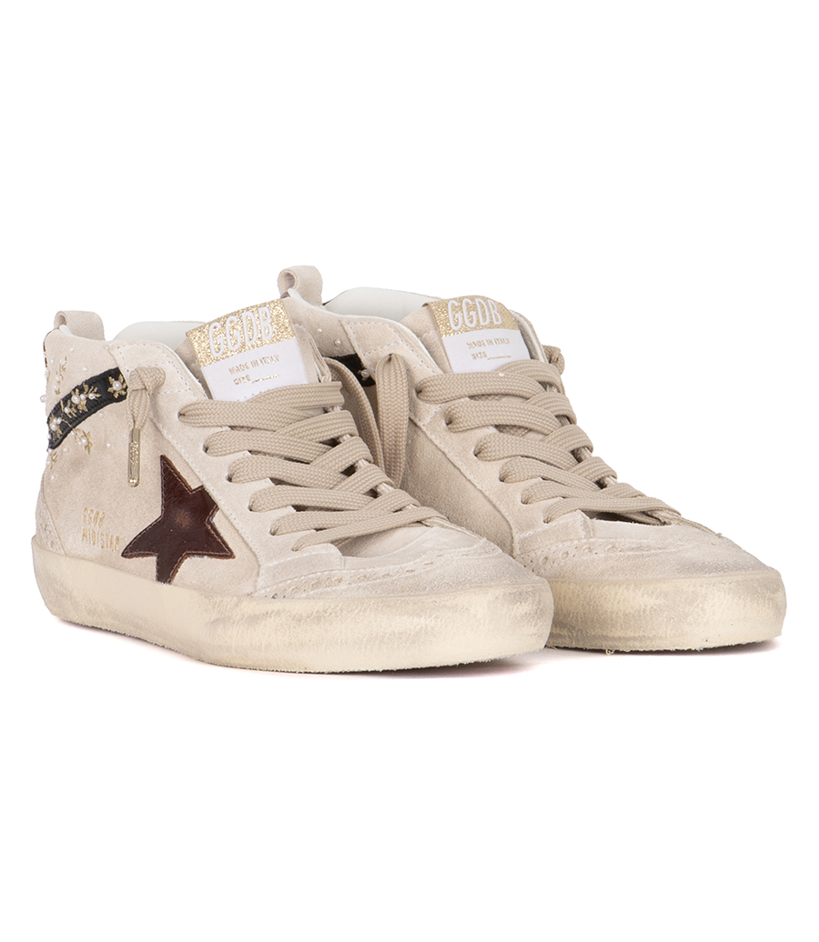 EMBROIDERY AND	BEADS MID STAR
