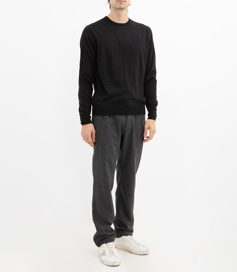 MERINO CREW NECK SWEATER