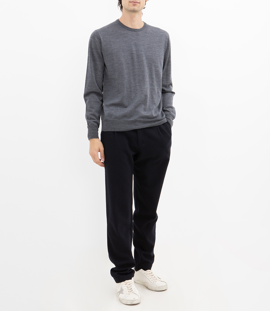 MERINO CREW NECK SWEATER
