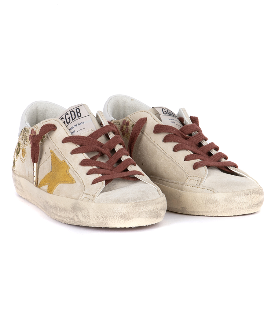 FLORAL EMBROIDERED SUPER-STAR