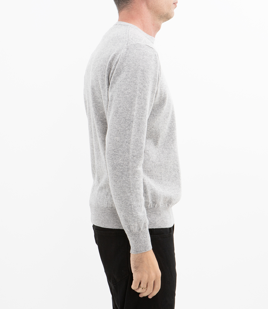 BF KNITWEAR
