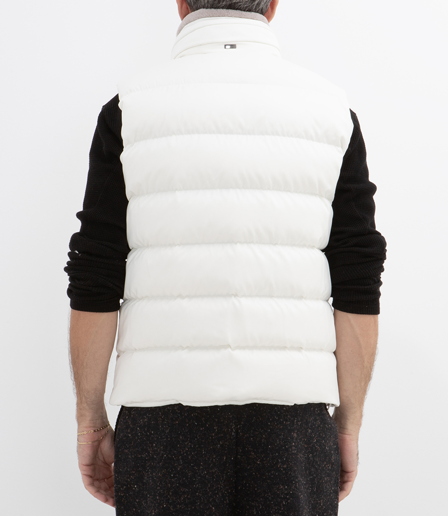 VEST IN ARENDELLE