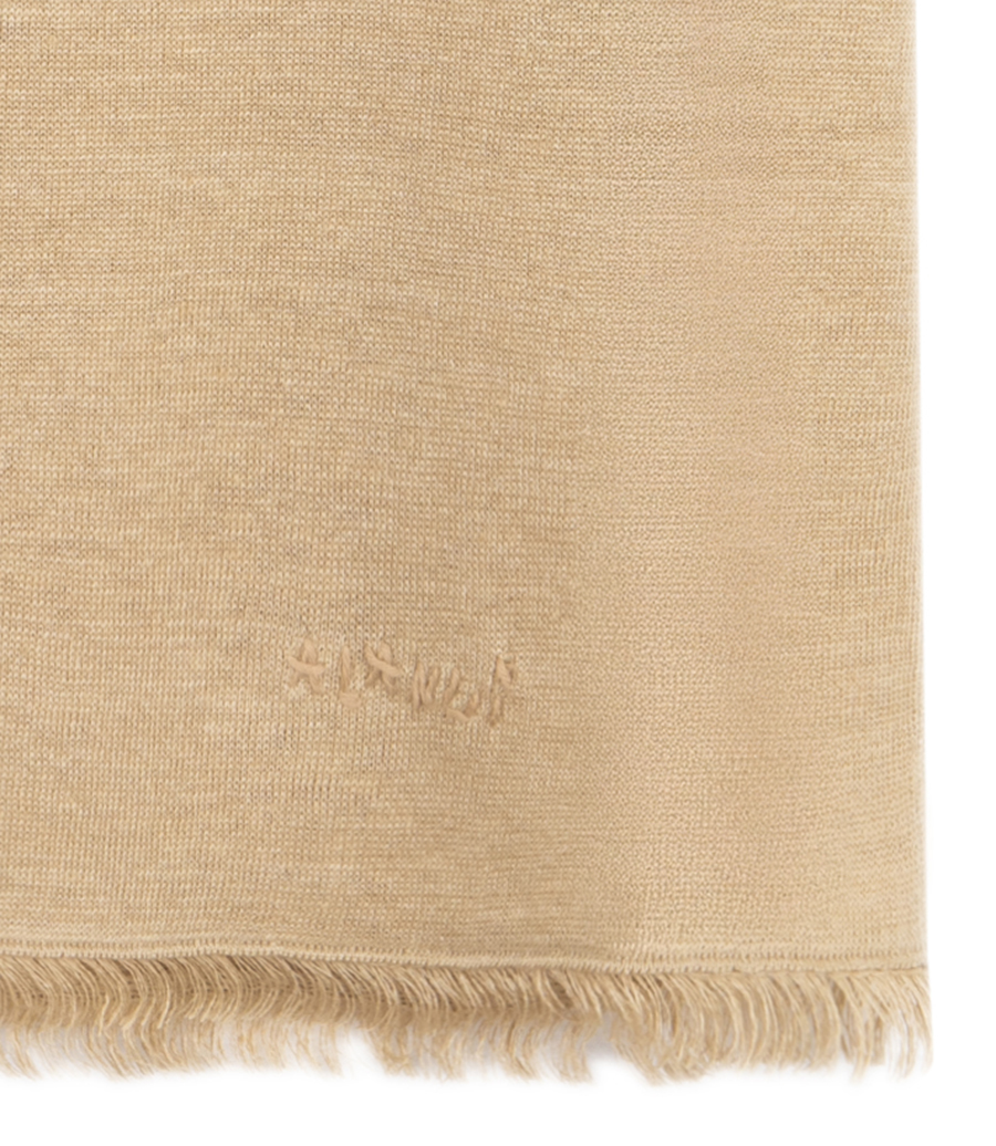 T-SHIRT FRINGE TRIM