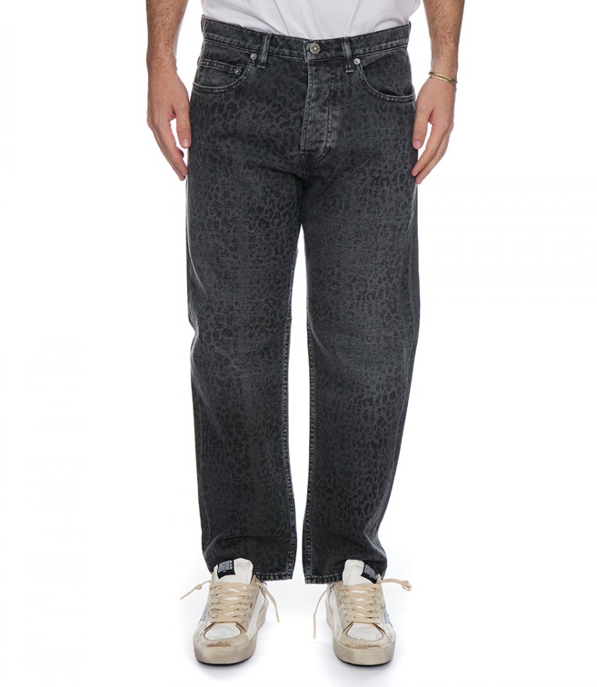 MEN’S GRAY JEANS WITH LEOPARD PRINT