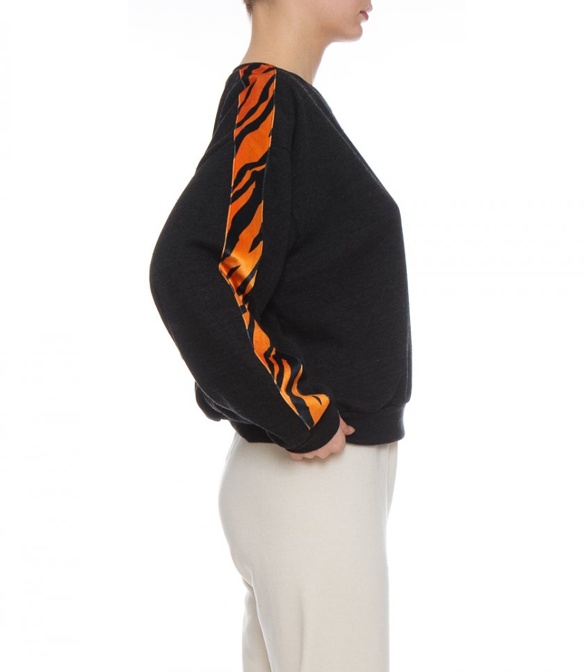 TIGER STRIPE RELAXED FIT CREW SWEATSHIRT