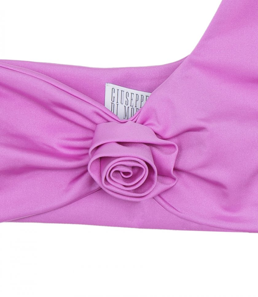 ONE LS TOP WITH FLOWER DETAILS