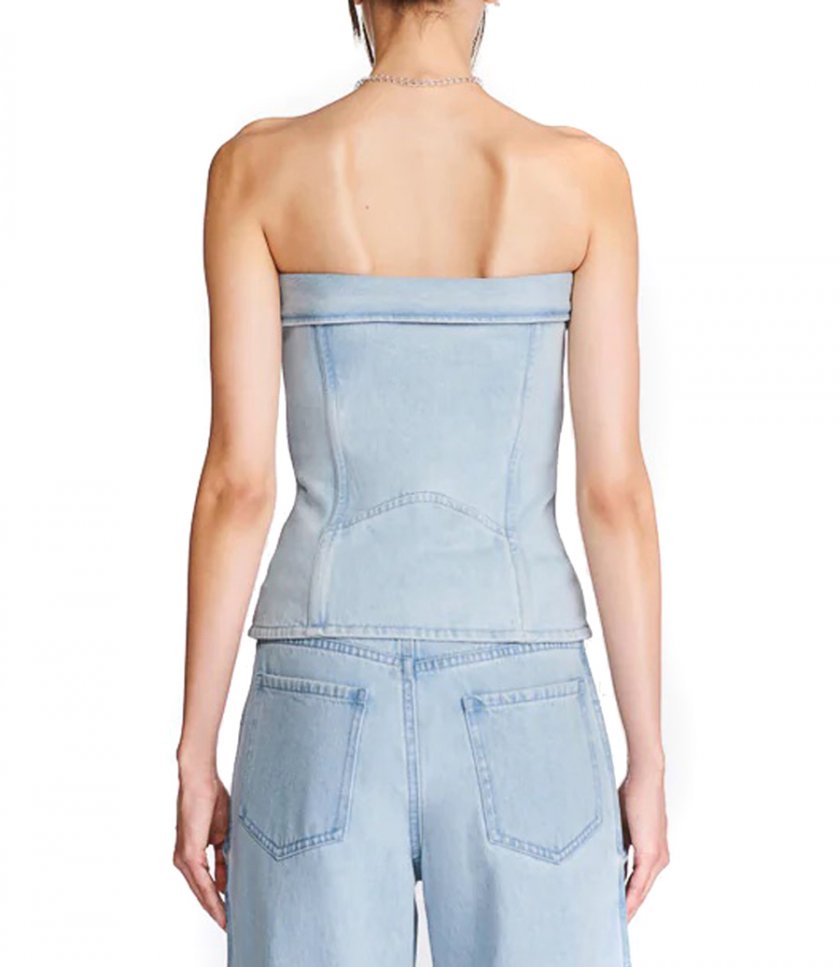 DION LEE