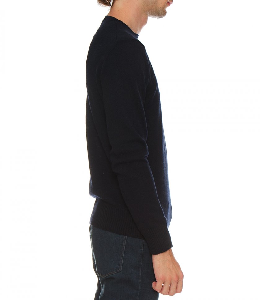 BF KNITWEAR