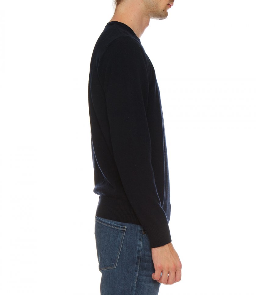 BF KNITWEAR