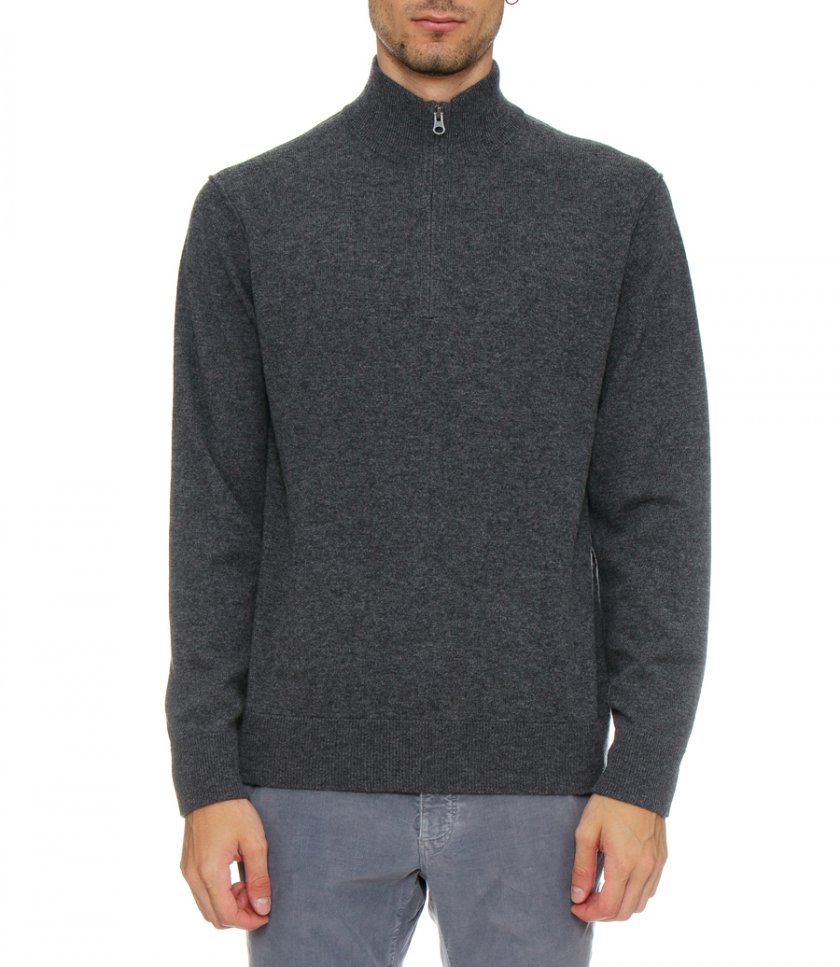 WOOL AND CASHMERE TRUCKER SWEATER