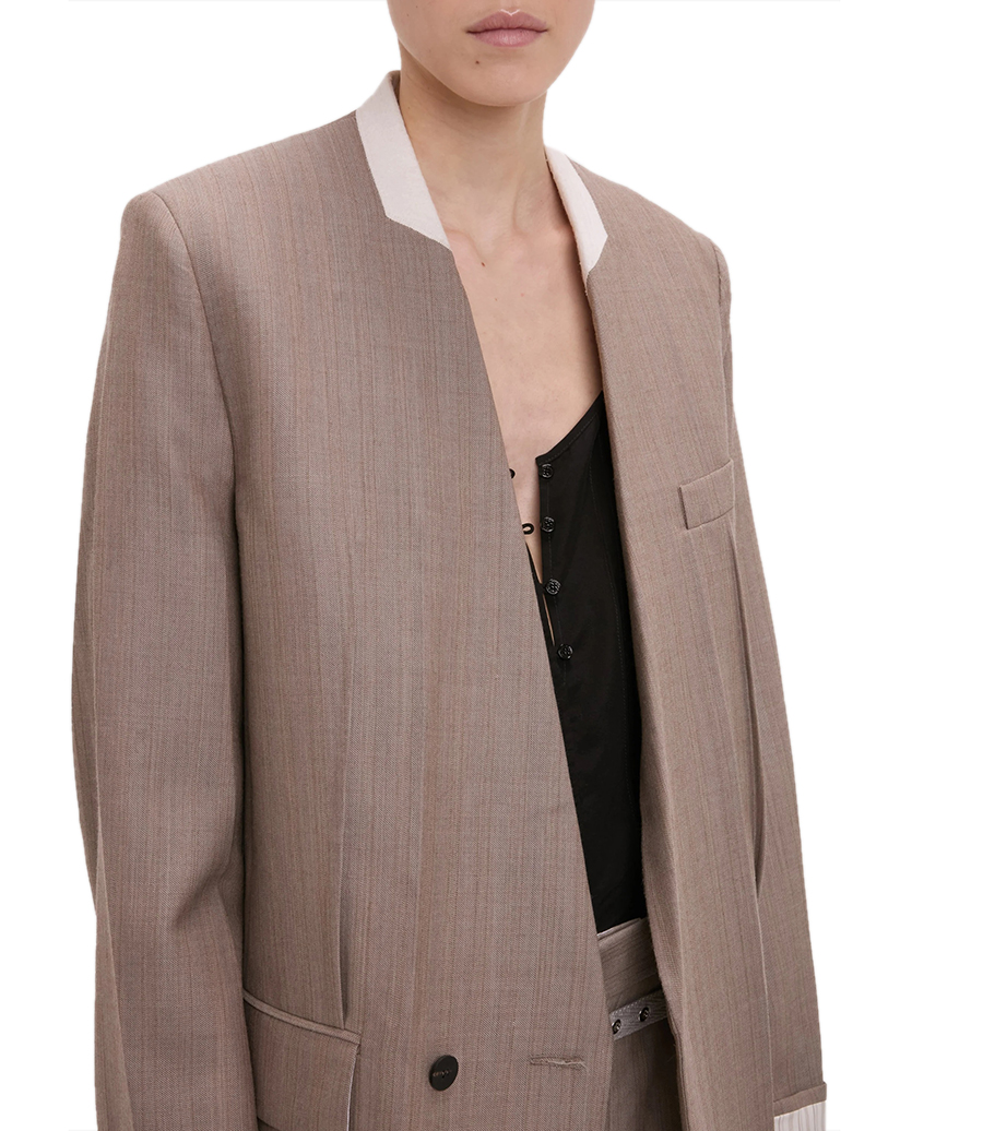 COLLARLESS JACKET