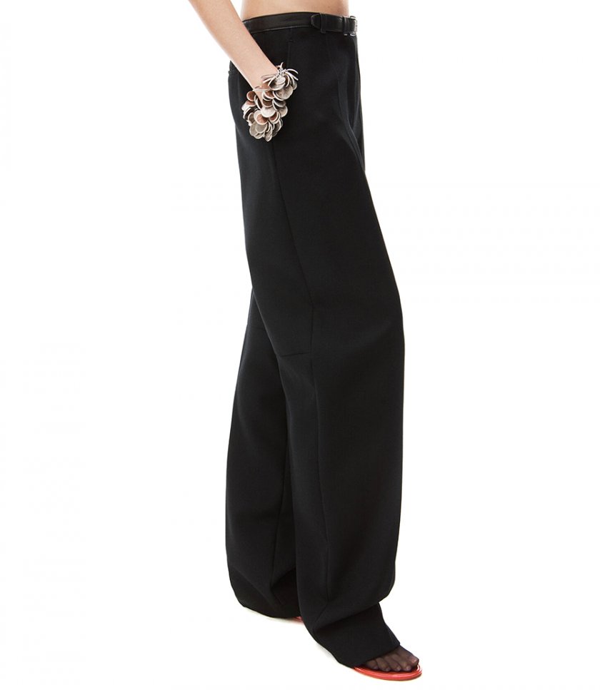 LOW WAISTED TROUSER WITH LEATHER BELT