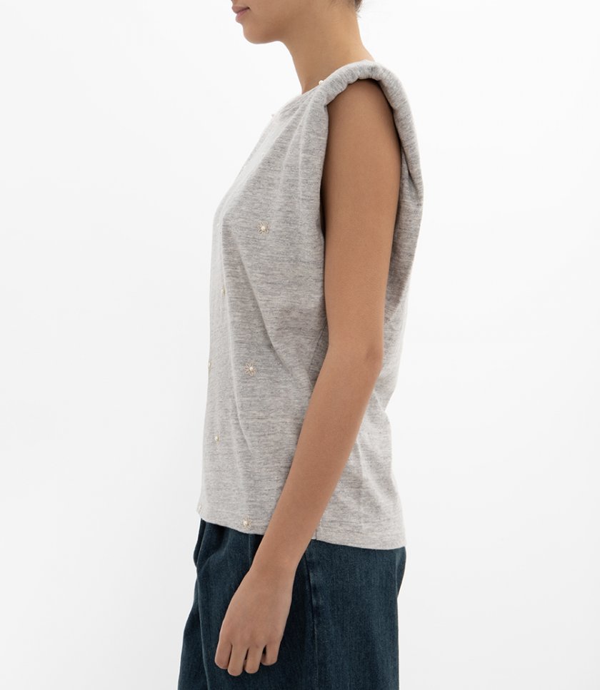 AGED WHITE SLEEVELESS T-SHIRT WITH PADDED SHOULDER AND PEARLS