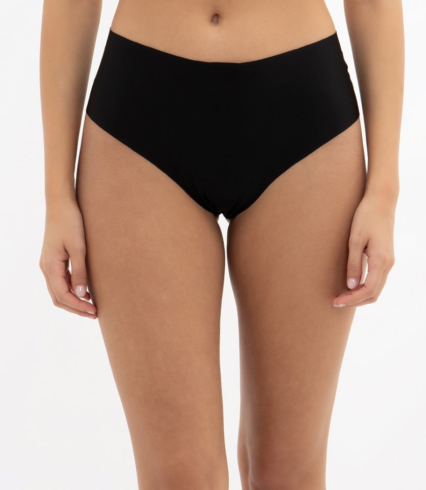 SEAMLESS SHORTS