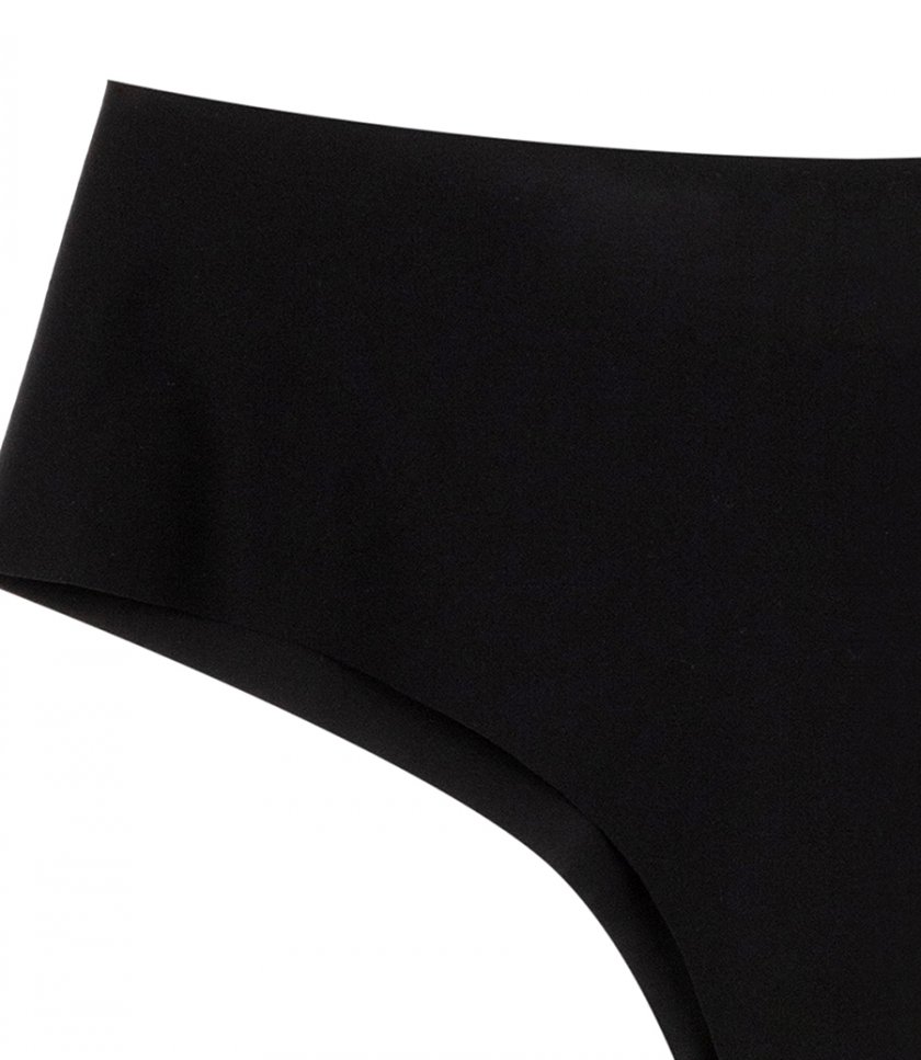 SEAMLESS SHORTS