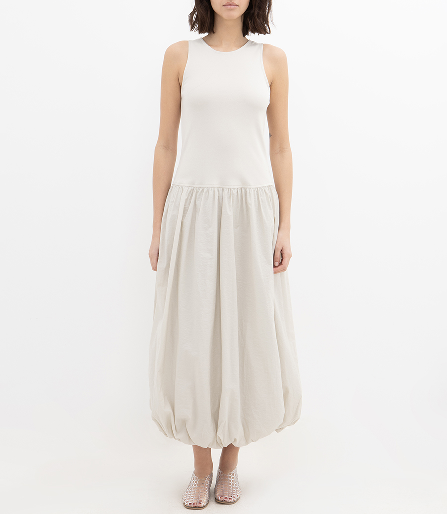 LONG SLEEVELESS DRESS