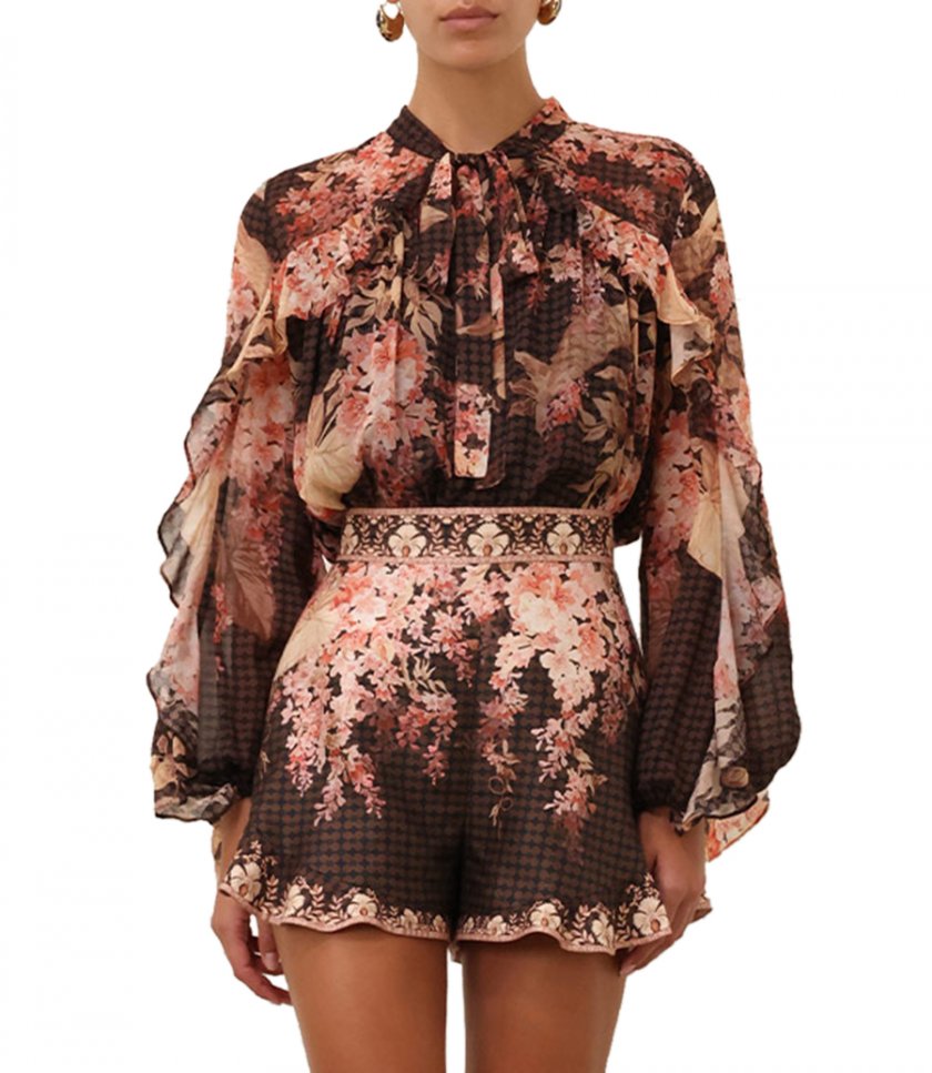 ILLUMINATE FLUTTER SHORT