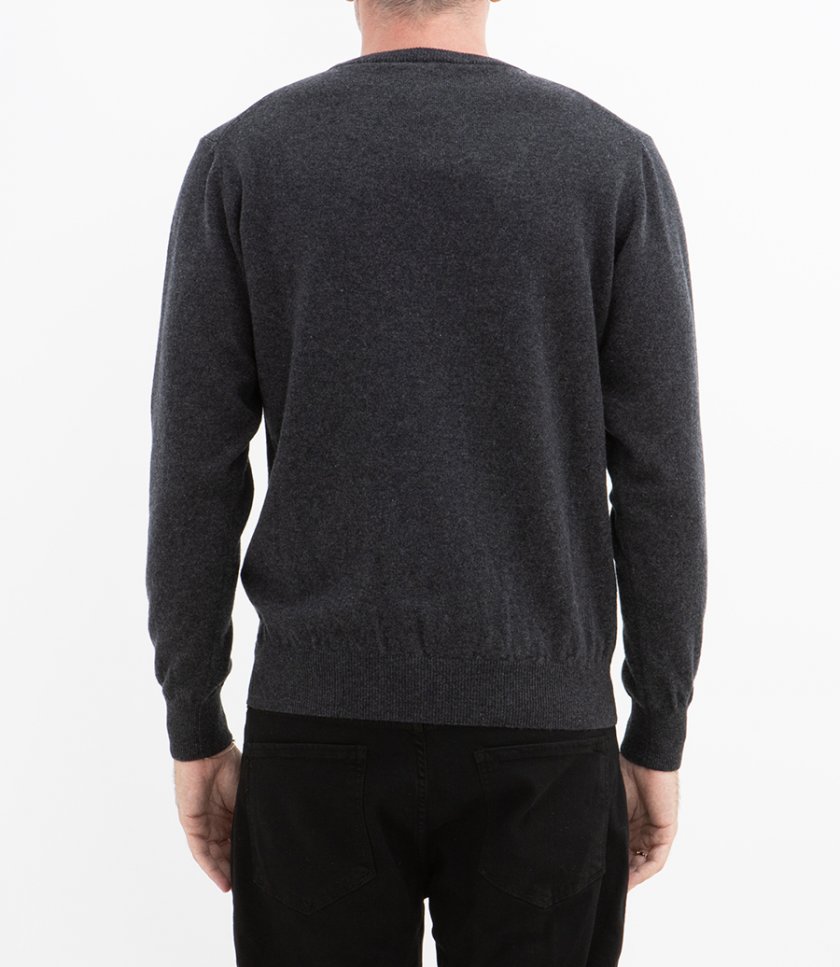 CASHMERE SWEATER