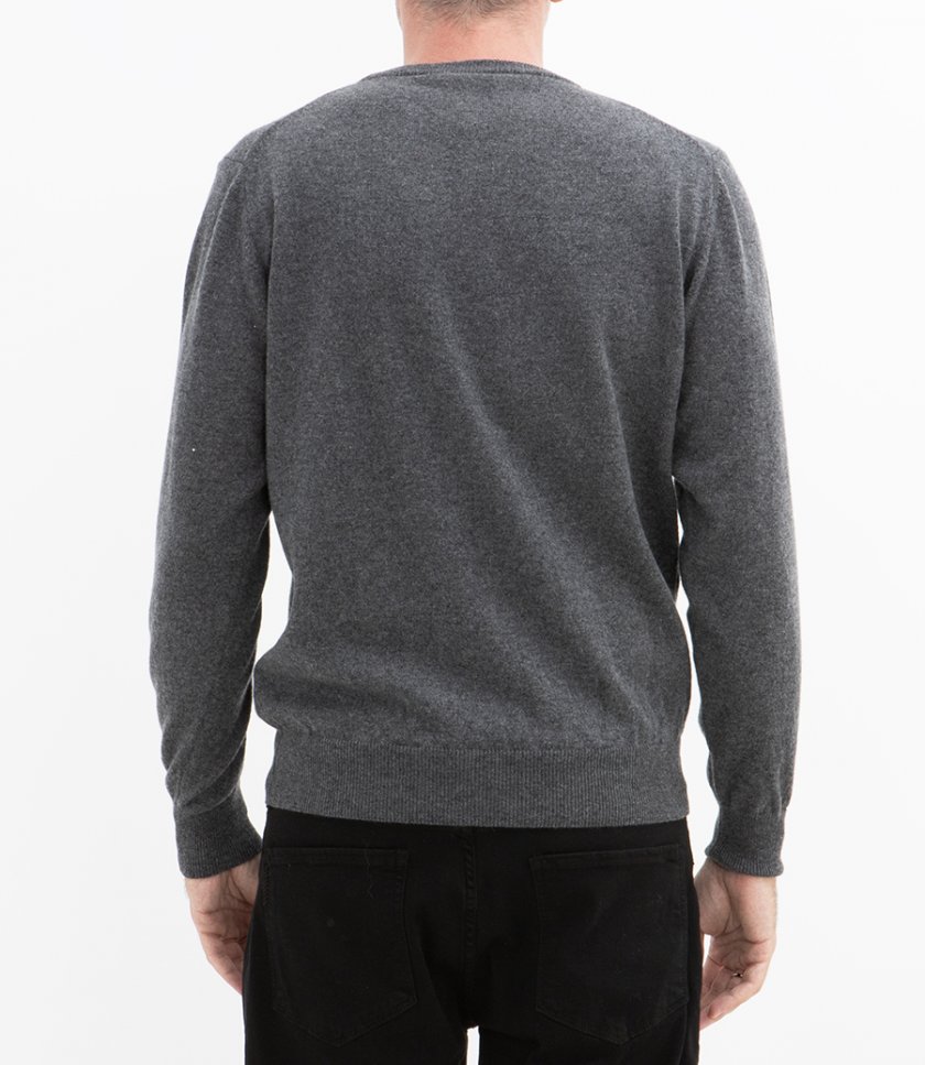 CASHMERE SWEATER