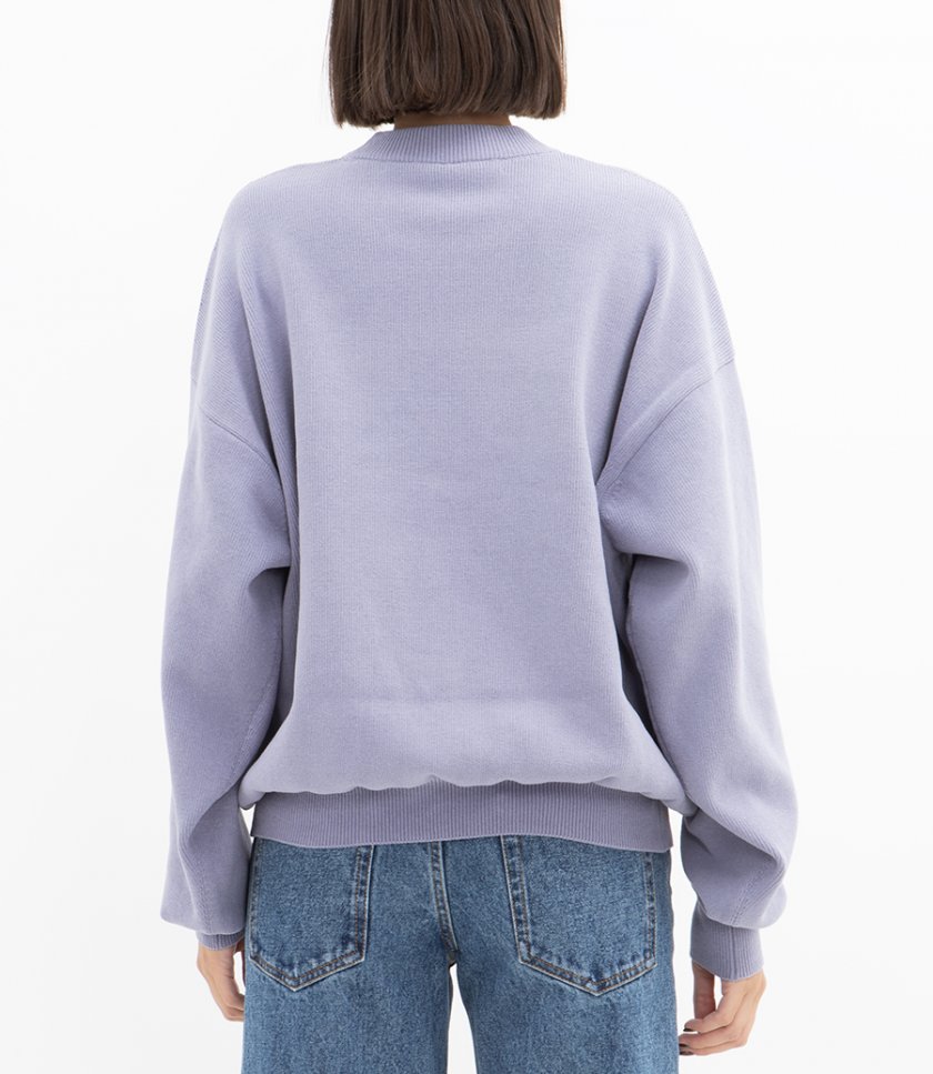 EMBOSSED LOGO RIBBED PULLOVER