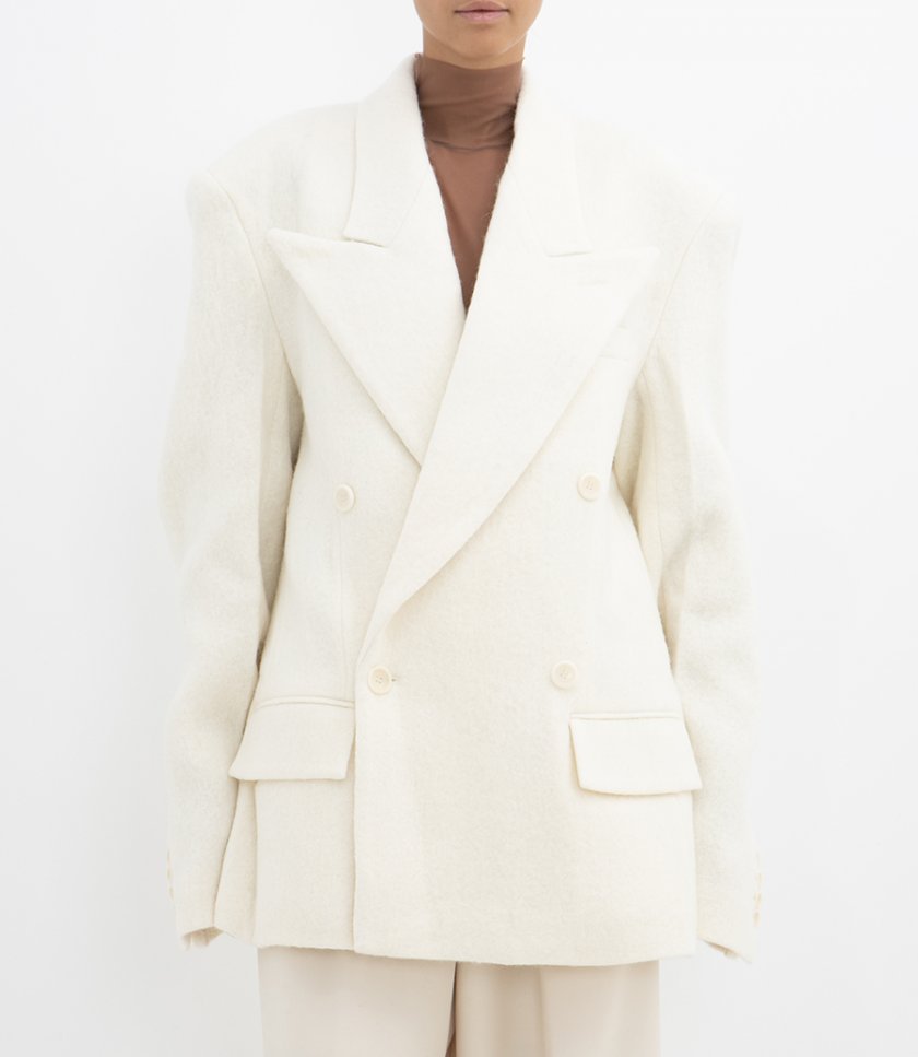 EXTRA LAPEL BLAZER