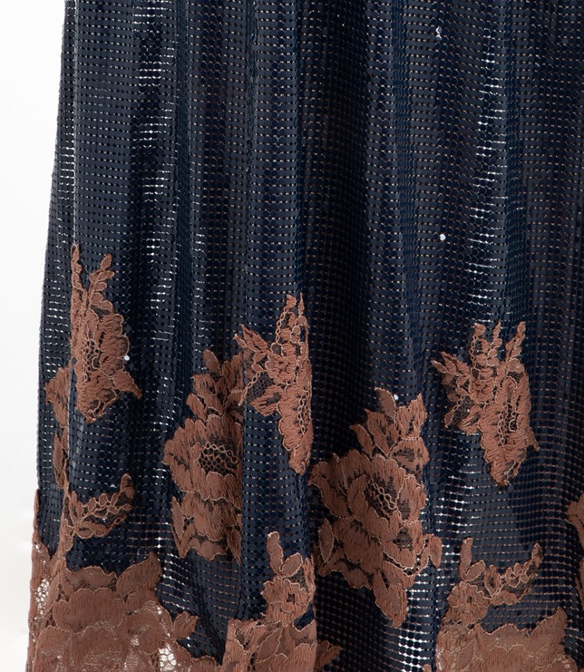 LACE FINISH MESH SKIRT