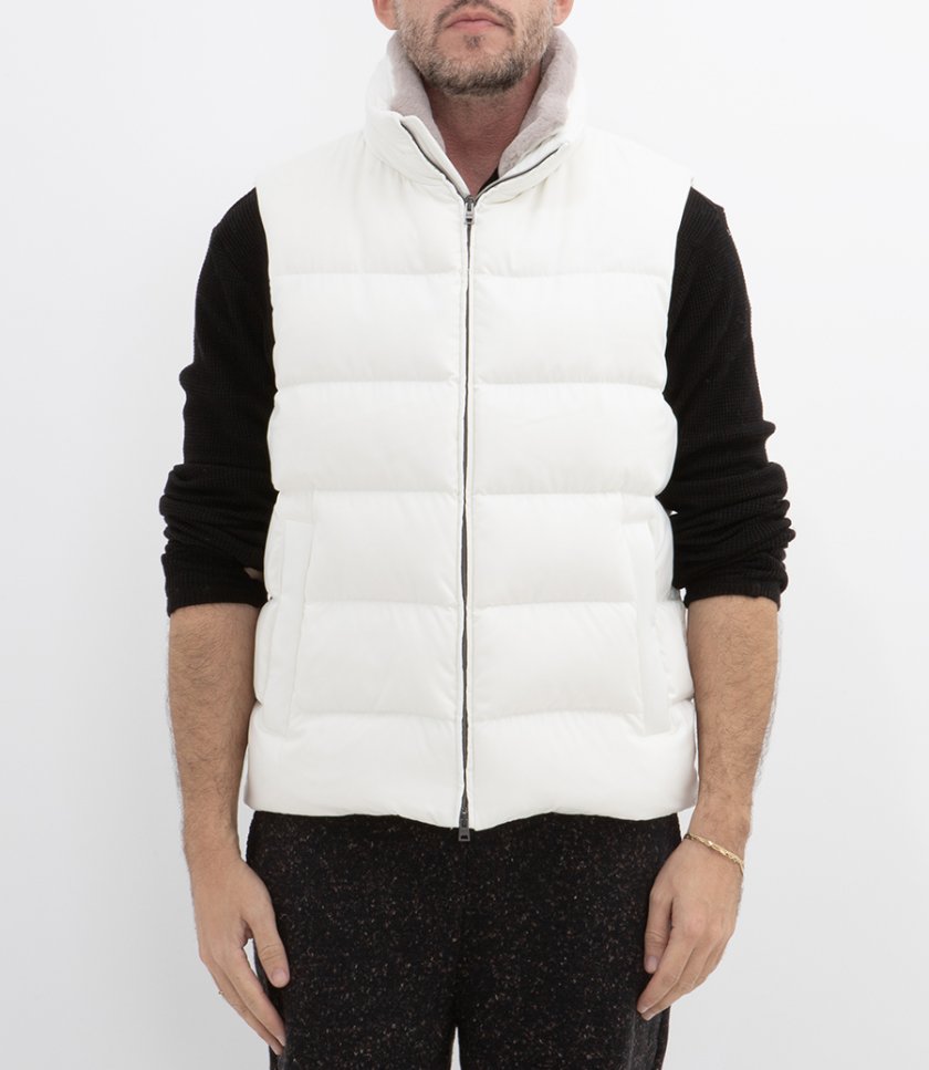 VEST IN ARENDELLE