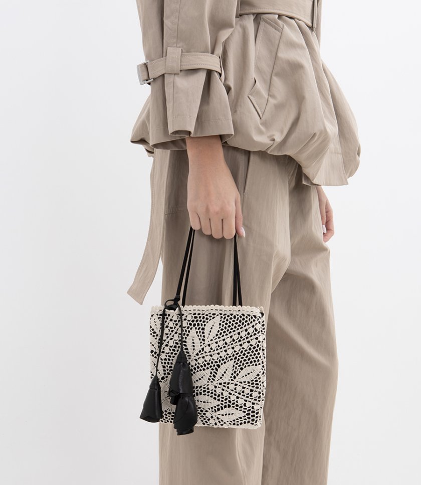 JULIA CROCHET BAG