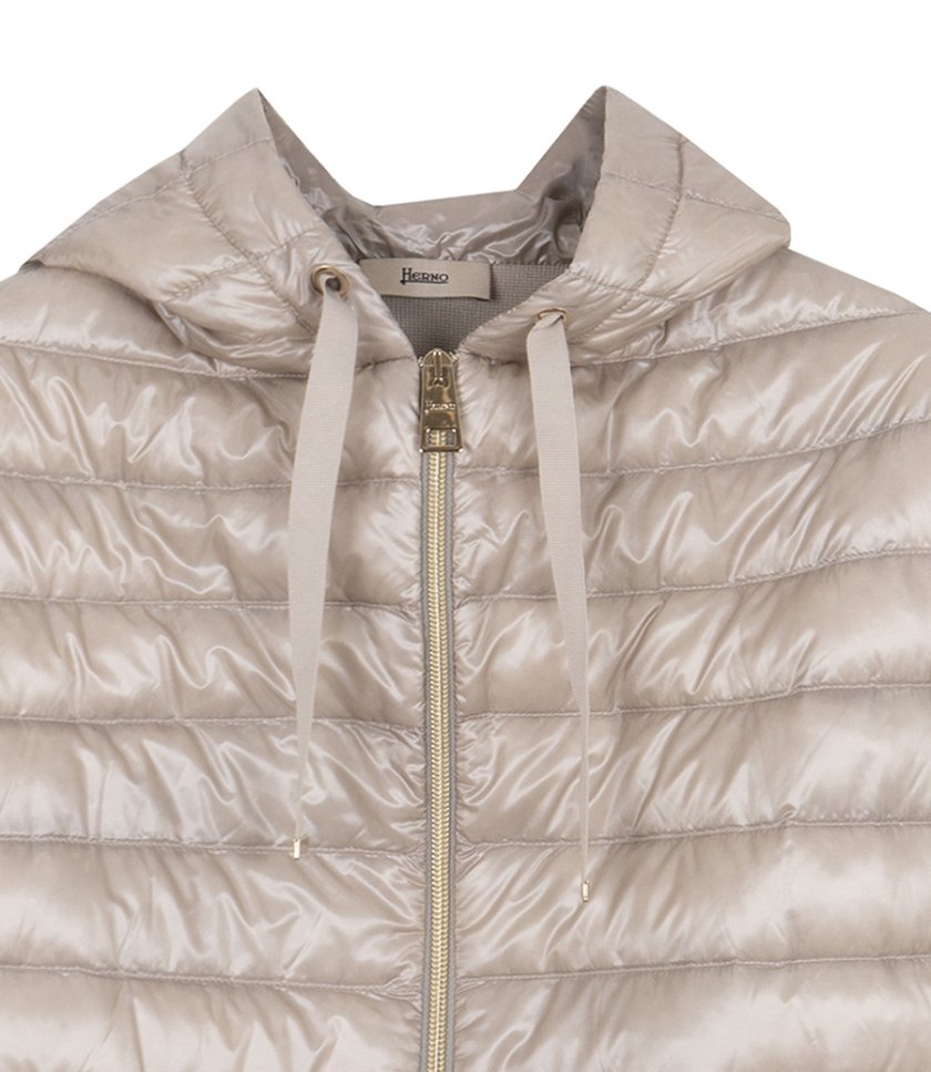 ULTRALIGHT NYLON HOODED JACKET