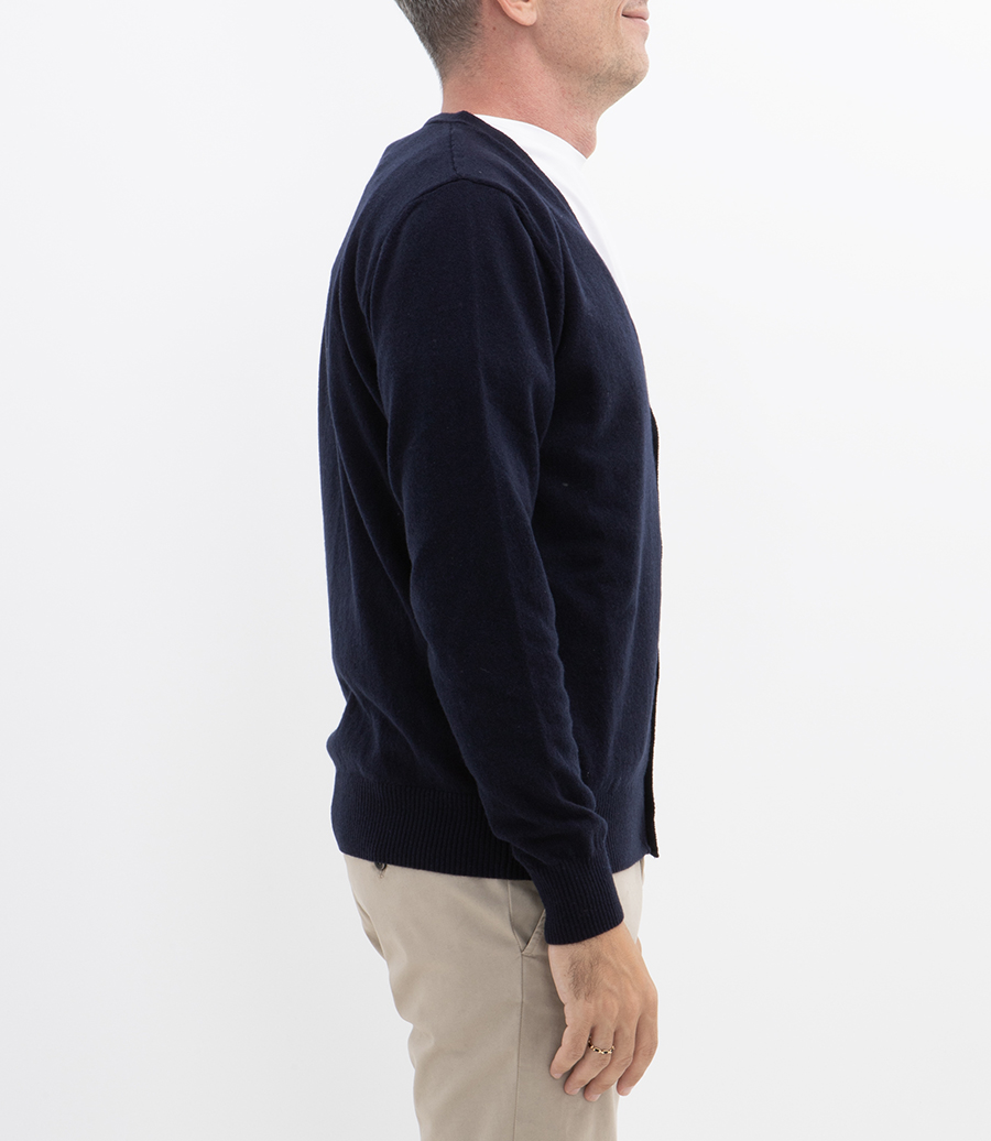 BF KNITWEAR