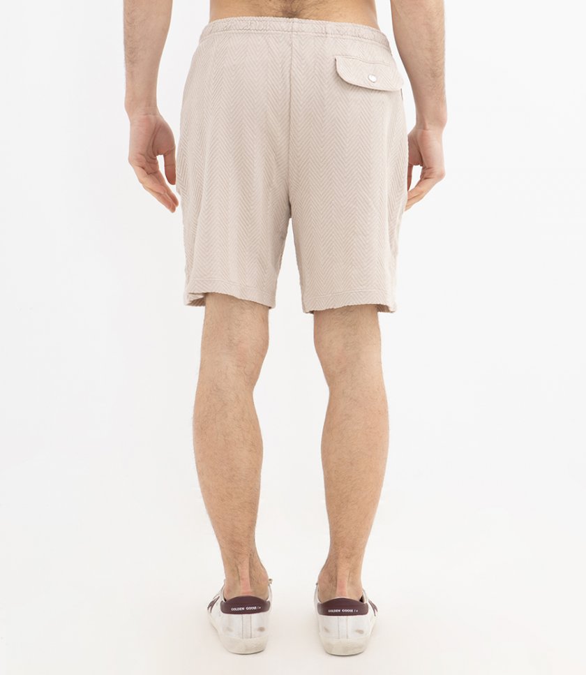 ZIGZAG MOTIF SHORTS