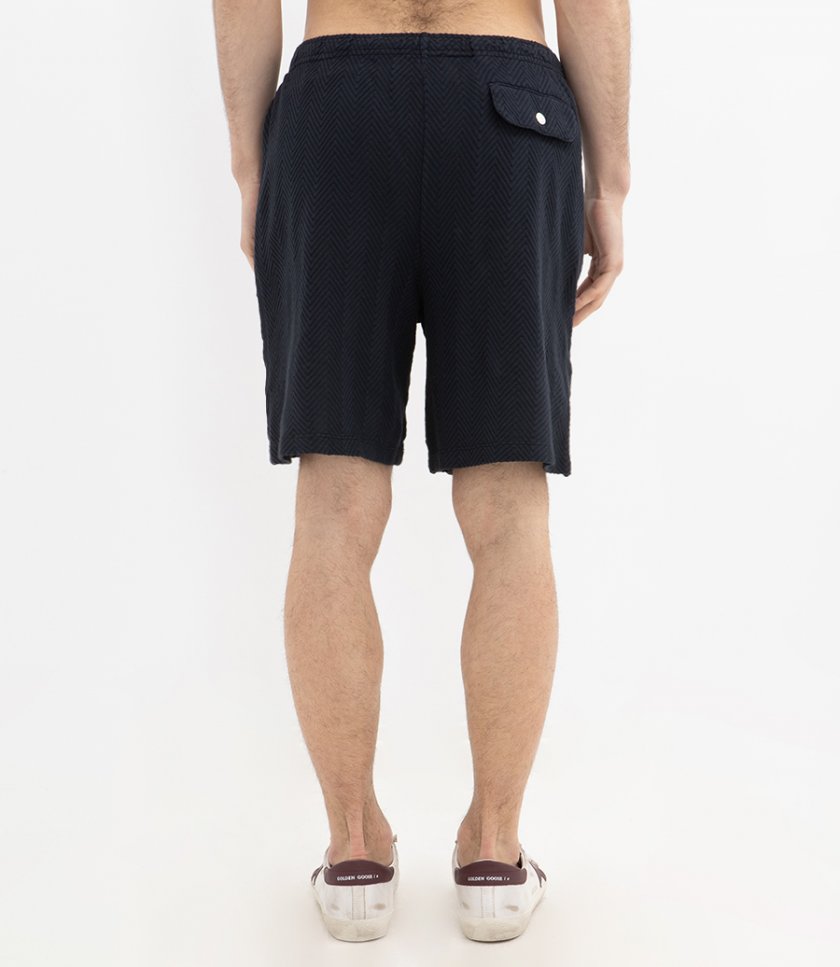 ZIGZAG MOTIF SHORTS