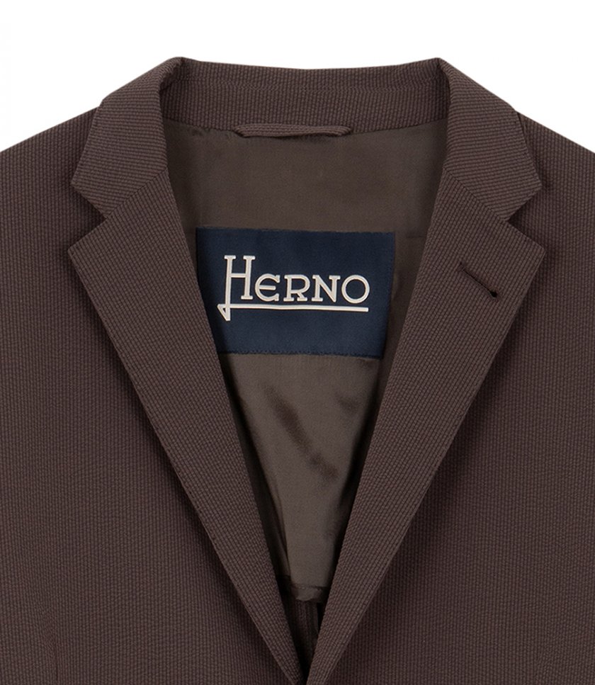 SEER-CREASE BLAZER