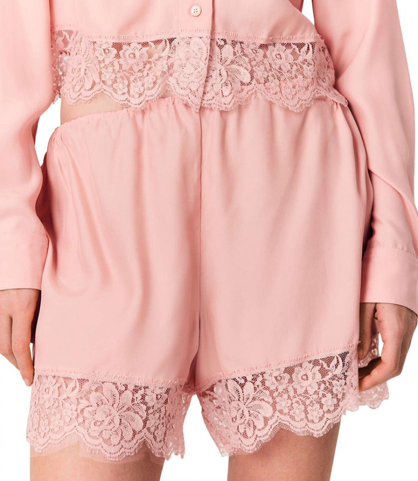 LACE TRIMMED SHORT