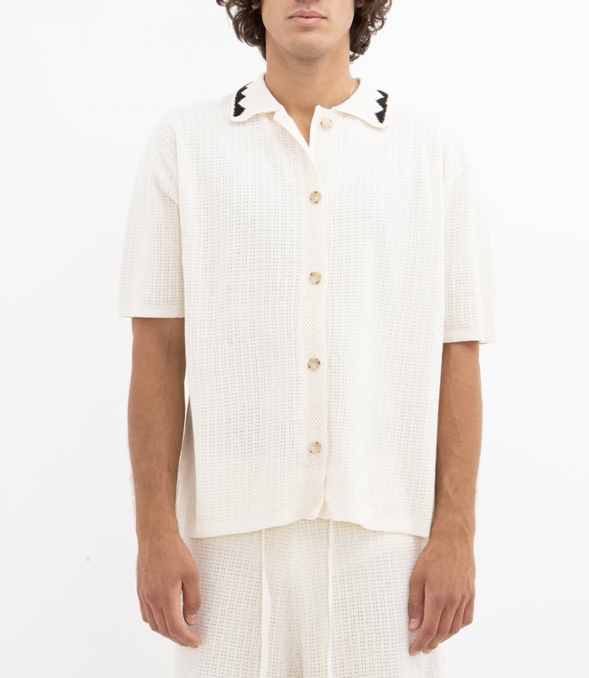 EMBROIDERED CROCHET COLLAR POLO