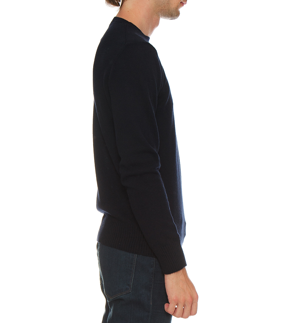 BF KNITWEAR