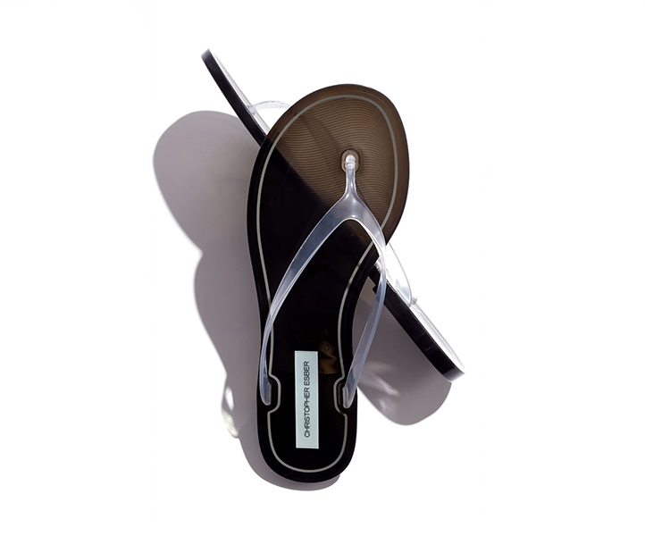 FLIP FLOPS