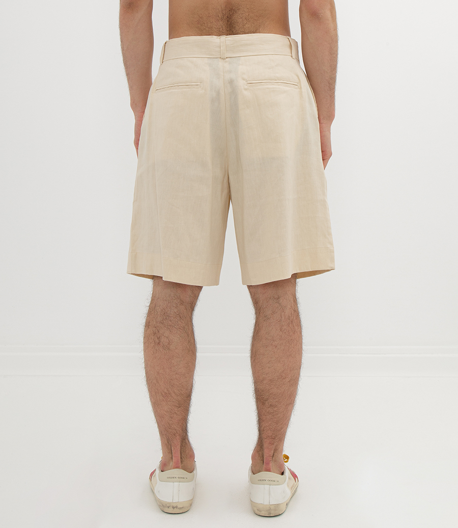 CLASSIC TAILORED SHORTS
