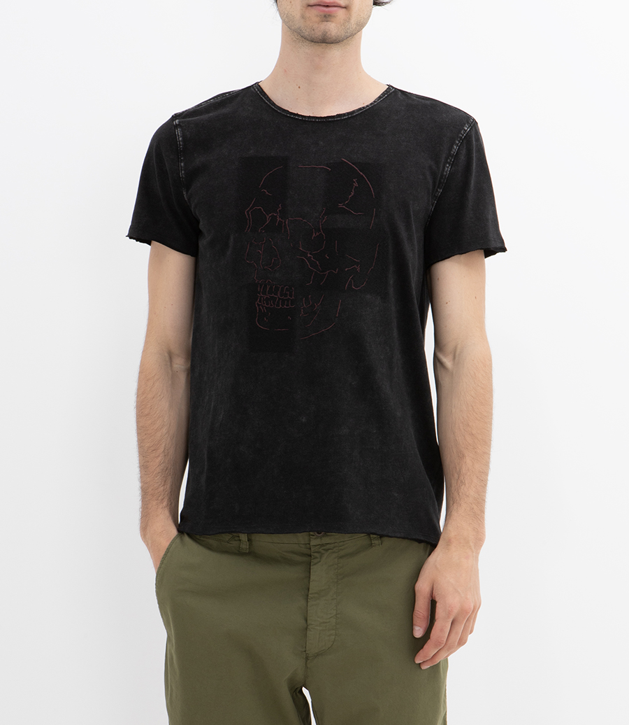 SKULL TILES GRAPHIC T-SHIRT