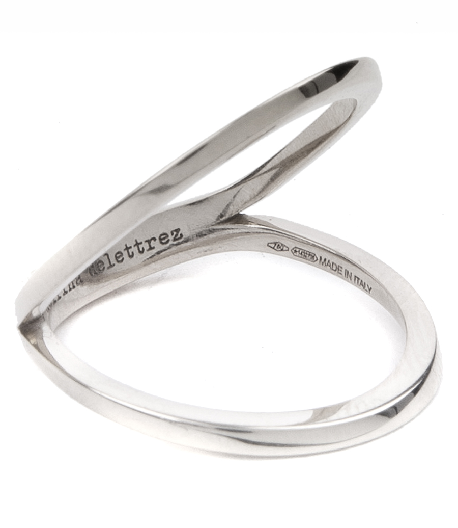 IN BETWEEN 18KT WHITE GOLD RING